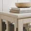 Vitrine avec tiroir rabattable, lumières RVB et tablettes réglables-133701318