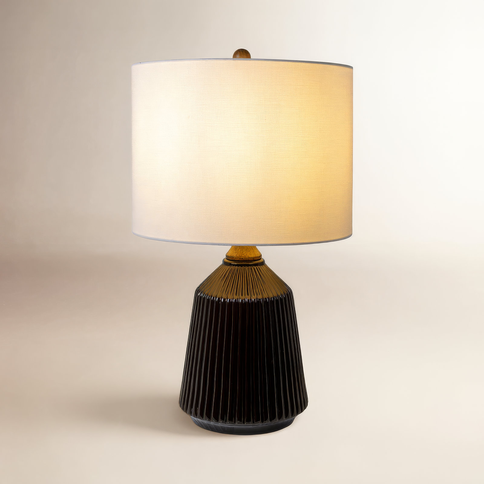 Teasley Ceramic Table Lamp, Black