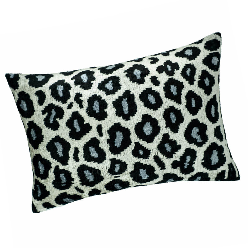 Oreiller en velours de soie Blue Panther 16 "x 24" seulement