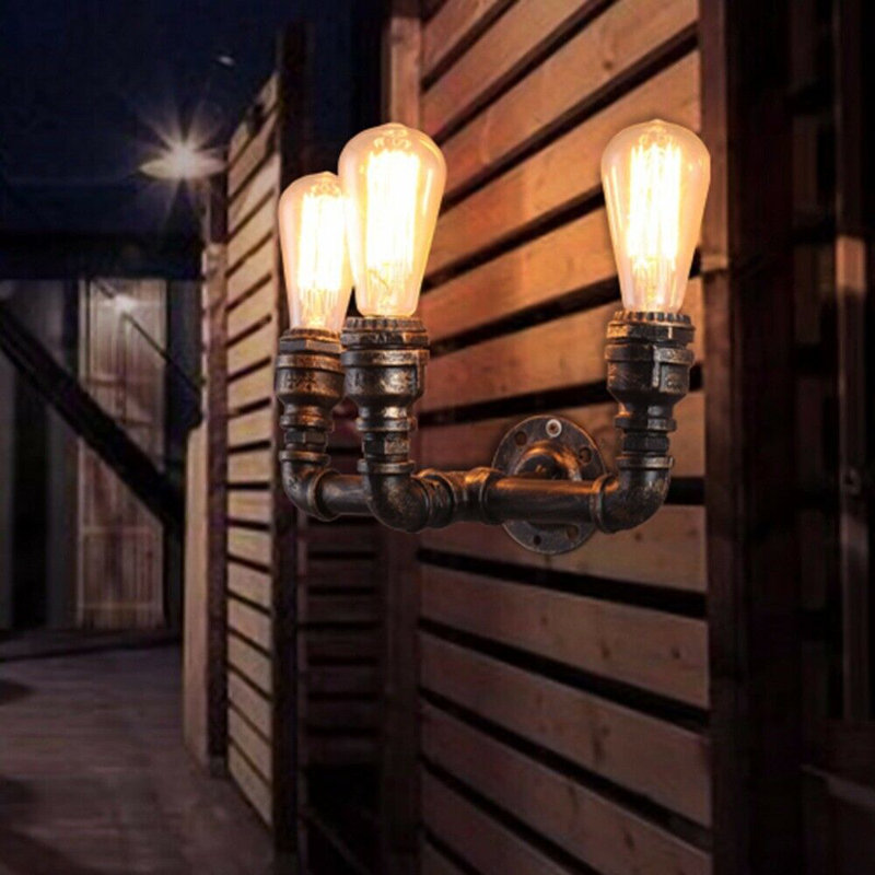 Averett Armed Sconce, Black