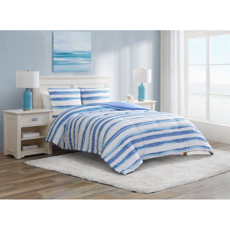 Polyester Striped Comforter, Full/Queen Comforter + 2 Standard Shams