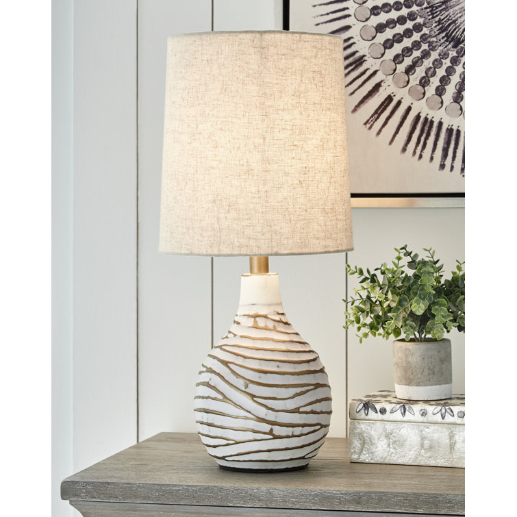 21.5" White/Gold Table Lamp