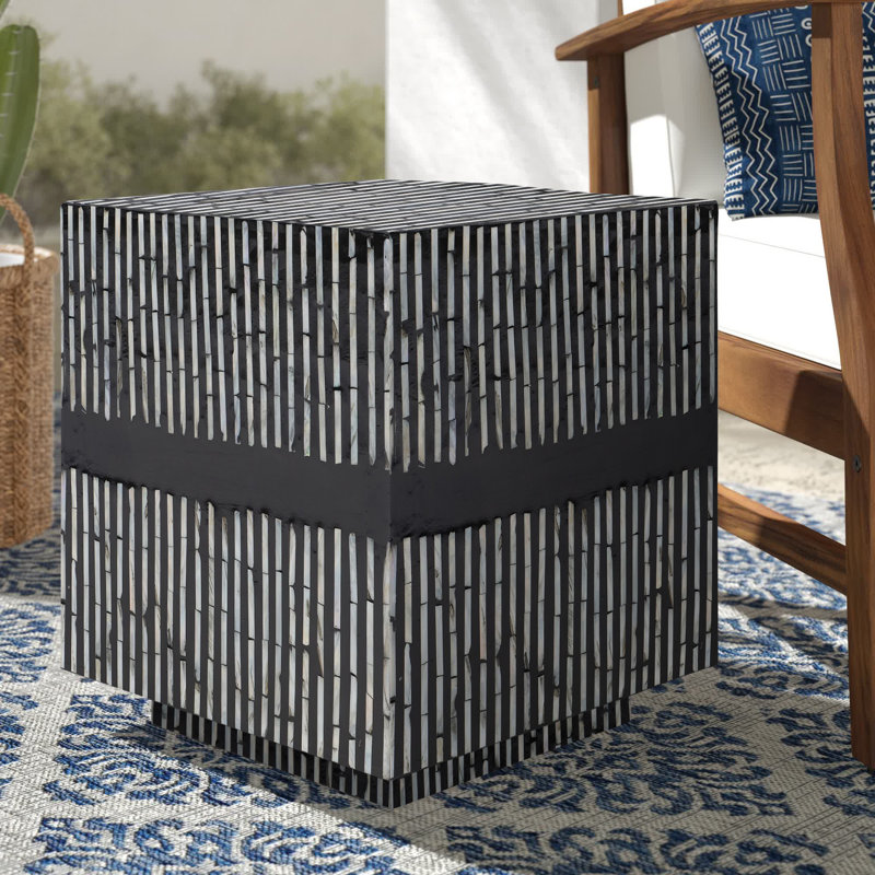 Table de bout Azareel Block, Noir