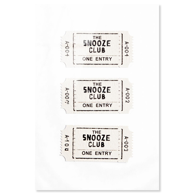 «Snooze Club Entrée», impression sur toile par Art Remedy, H 45 po x l 30 po