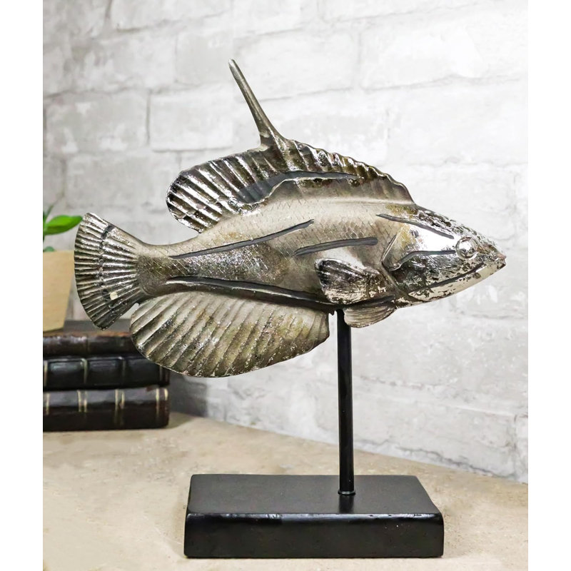 Statue fantaisie et science-fiction Cavanagh