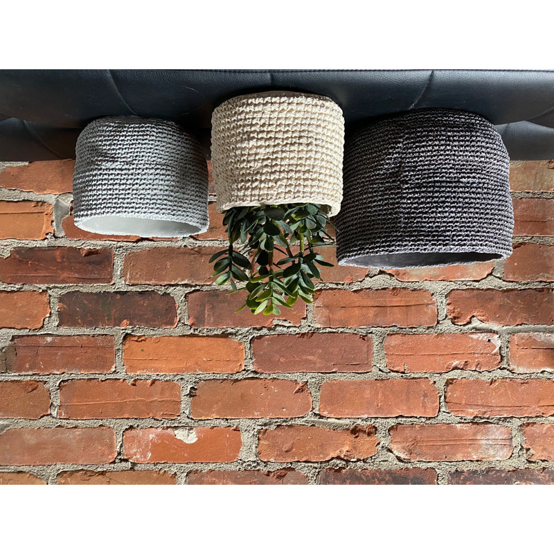 Pot à fleurs en ciment