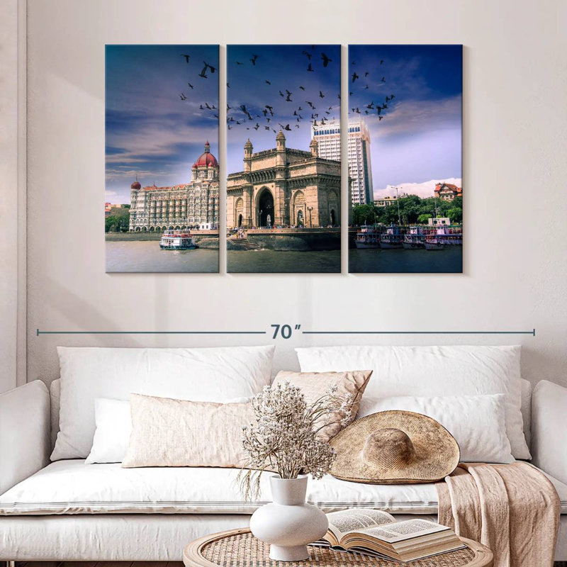Senne Birds Over Gateway Of India, 32" H x 50" W