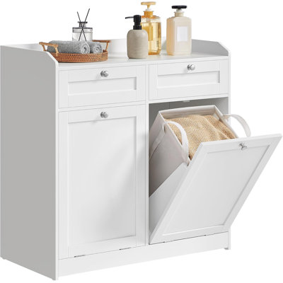 Tilted Laundry Basket With Handle