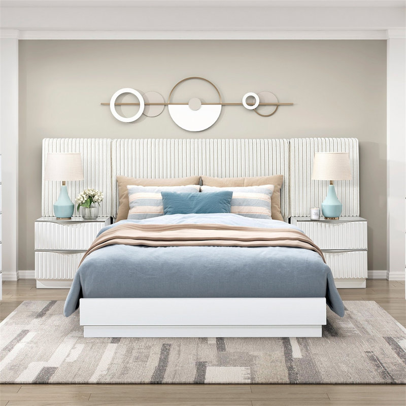 Ensemble de lit luxueux 5 pièces à finition blanche perle luxueuse, Très grand lit