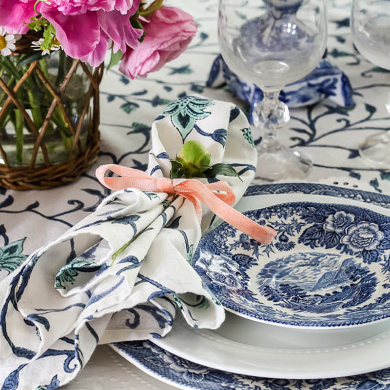 Green Ivy Square Tablecloth, 60" Square