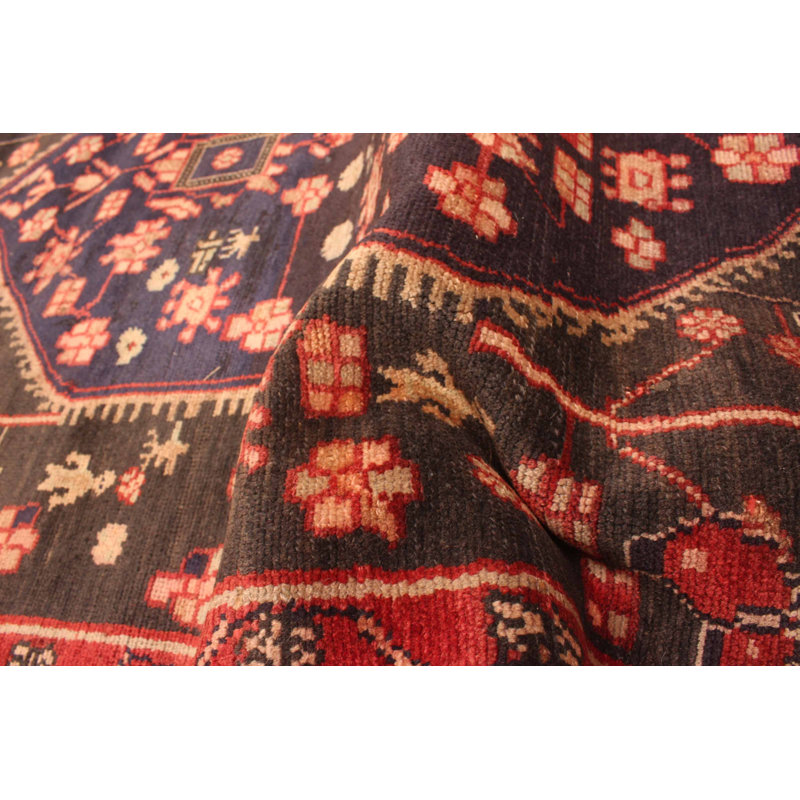 Anadol Black Rug 4'9" x 7'5"