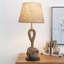 Lampe de table en corde de jute avec abat-jour en lin brun