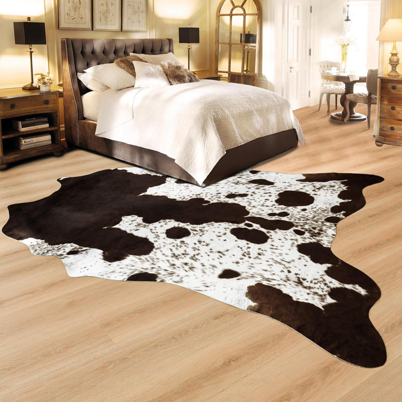 Ganote Animal Print Faux Cowhide Area Rug, Novelty 7'10" x 9'6", Brown