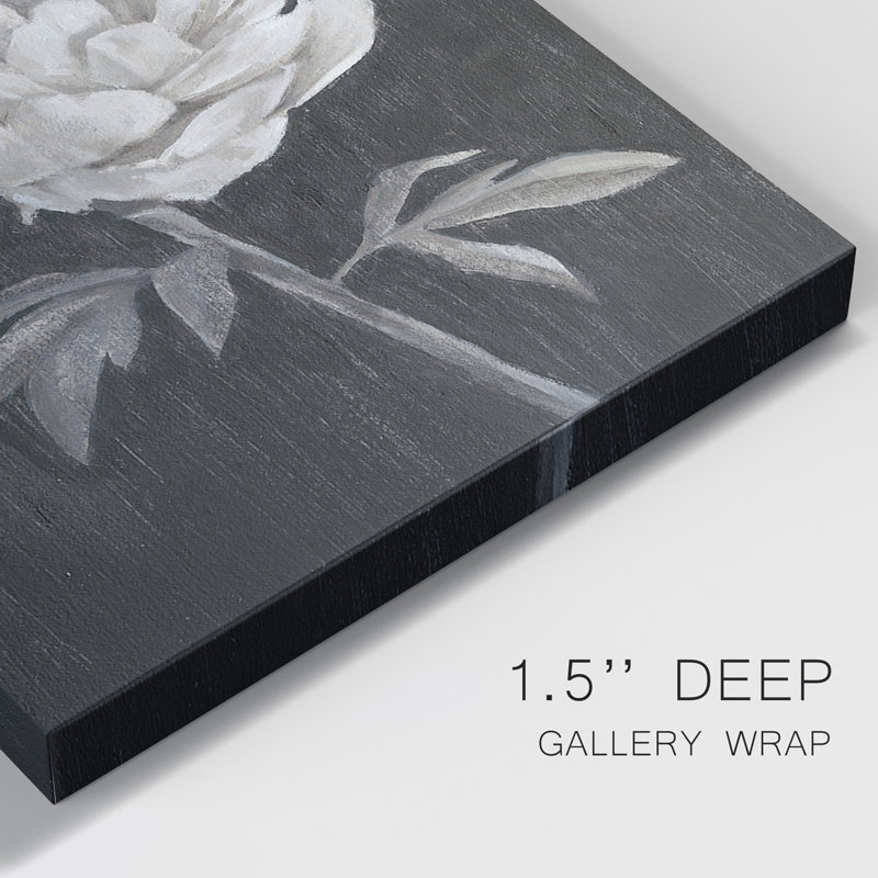 «Black and White Flowers I», ensemble de 3 impressions sur toile tendue, H 48 po x l 96 po x P 1 po