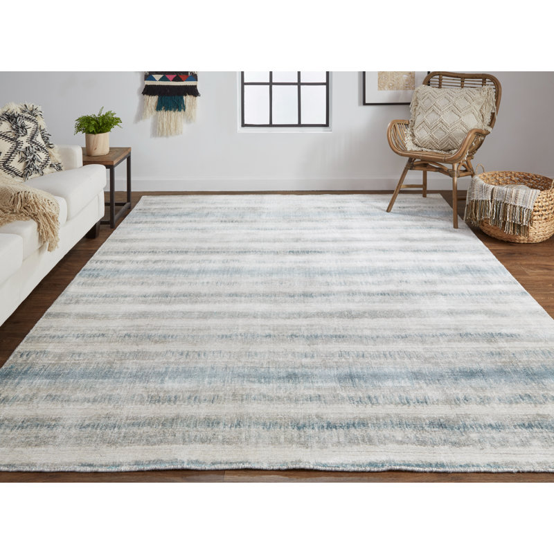 Tapis bleu égéen tissé à la main Cinnante, Rectangle 8 pi x 10 pi
