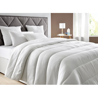 4-Jahreszeiten-Steppbett mit Mikrofaserfüllung (warm)