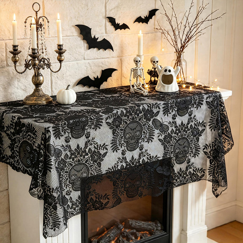 Nappe d'Halloween en dentelle noire fantôme