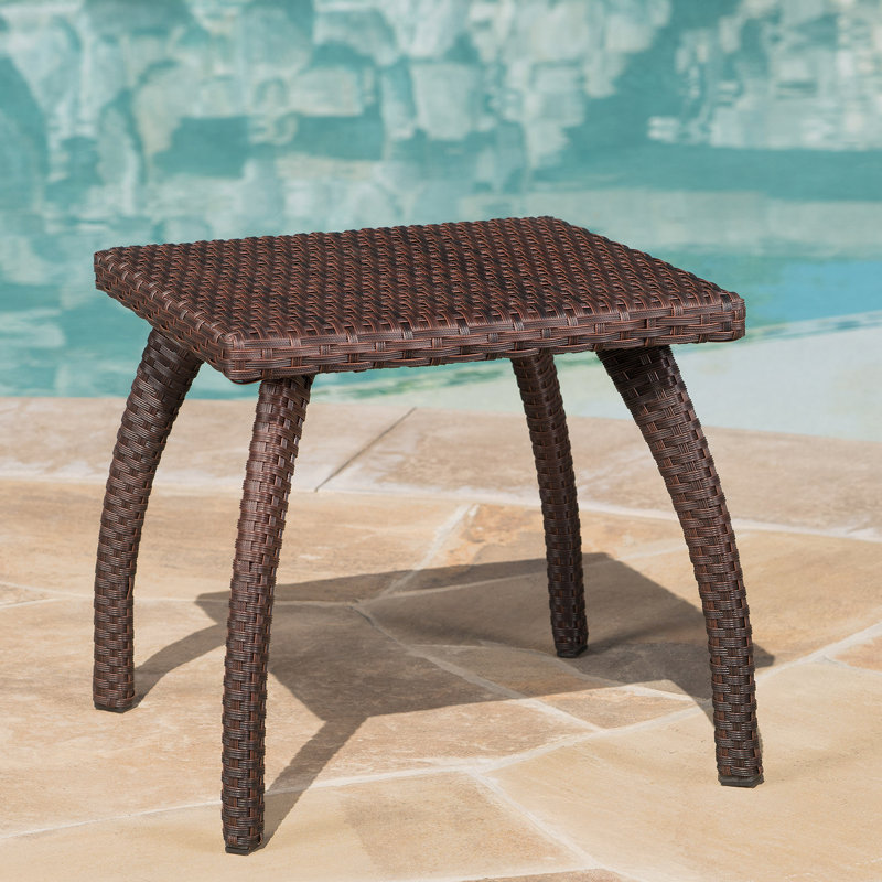 Table d'appoint en osier durable pour terrasse, mobilier décoratif résistant aux intempéries et élégant, Brun