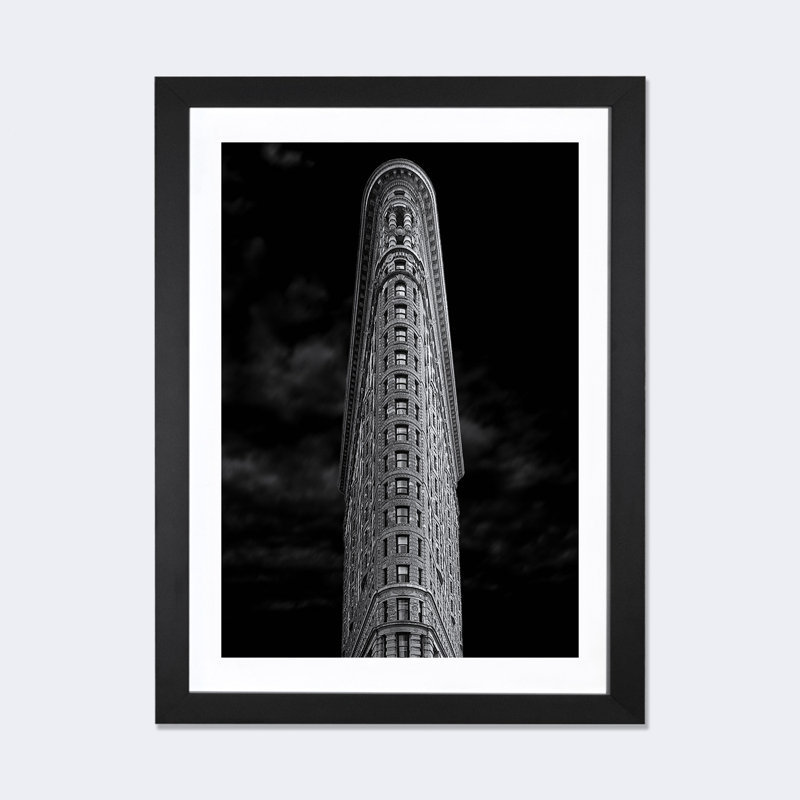 « flatiron », impression, H 24 po x l 16 po x P 1 po, Papier encadré noir