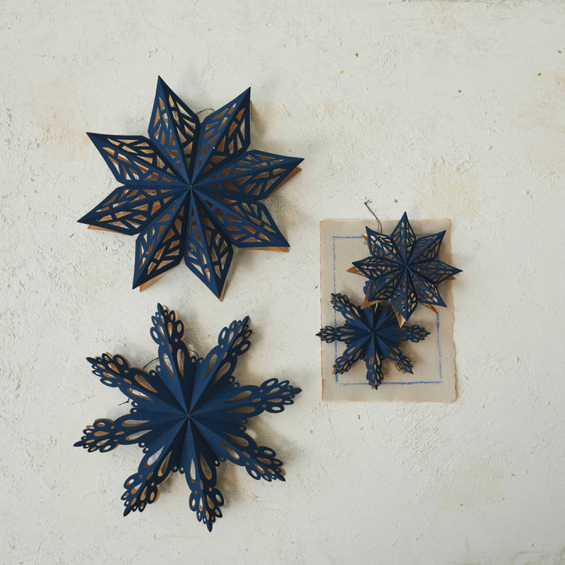 Ornement flocon de neige en papier floqué