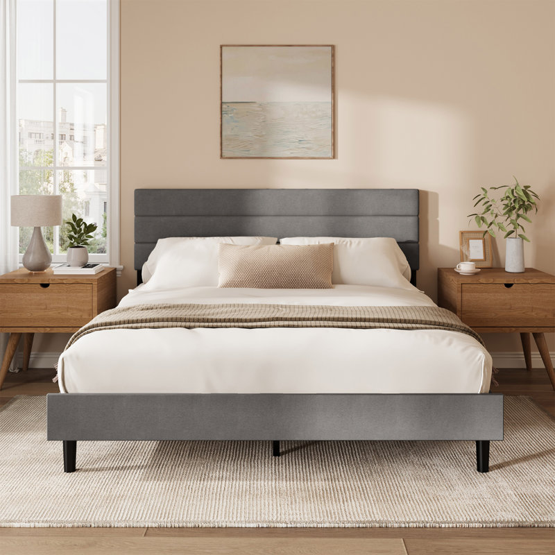 Structure de lit plateforme tapissier avec espace de rangement sous le lit de 6,7 po, support en fer, aucun sommier requis