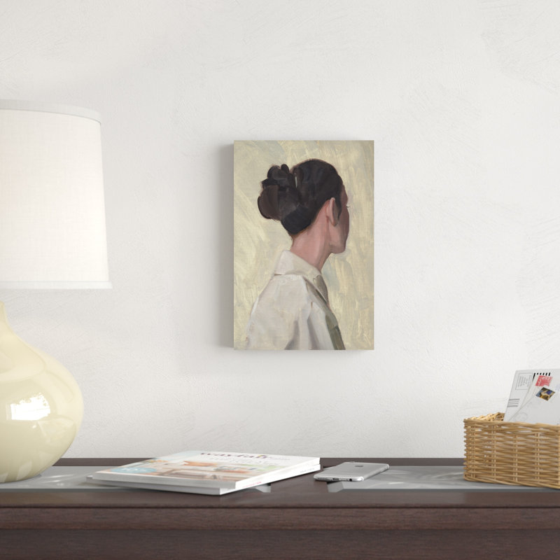 Portrait de femme I, H 12 po x l 8 po