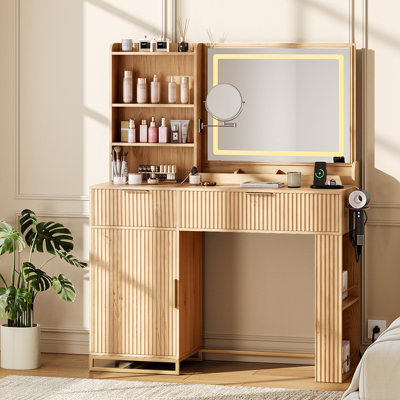  Bureau de meuble-lavabo cannelé 60 po avec grand miroir éclairé de 32 po, meuble-lavabo de chambre en bois avec lumières et plateau en verre, station de charge, naturel