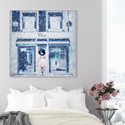" Queen Of The Store Sapphire "