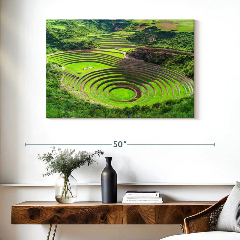 Kavia Moray Terraces, 26" H x 39" W
