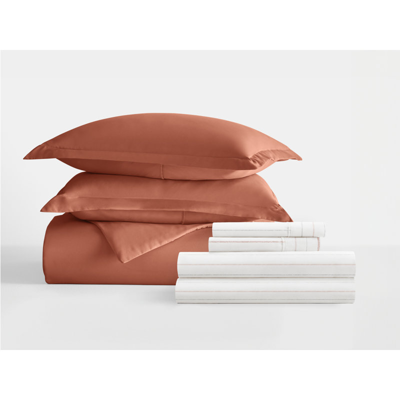Full White Toile 8-Piece Bedding Bundle with Duvet Cover