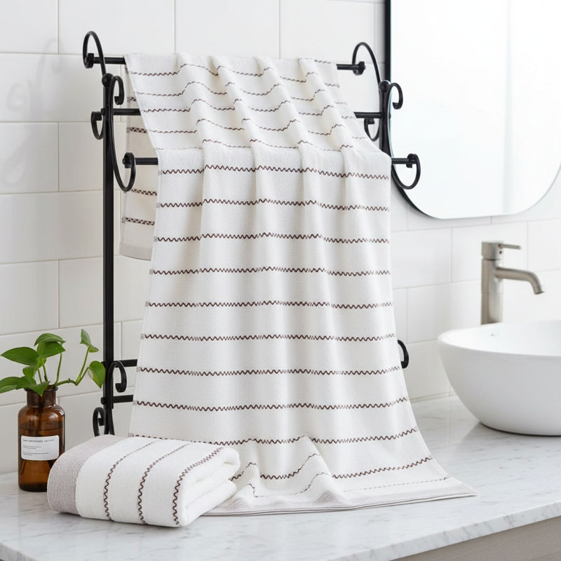 1Pcs Large Bath Towels 100% Cotton  Extra Beach Towels, White Striped