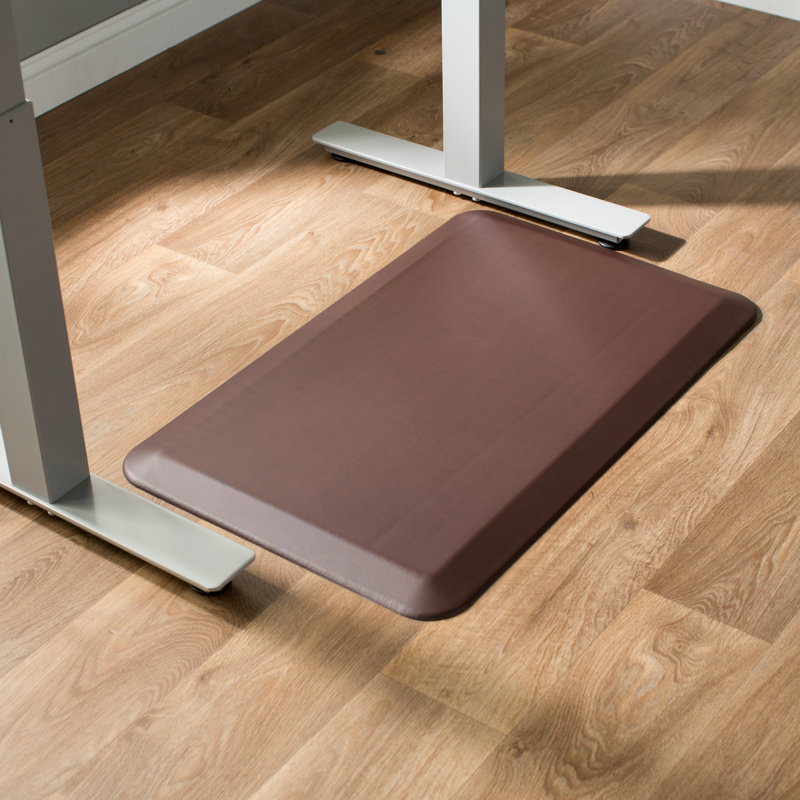 Tapis anti-fatigue sur pied Abdulraheem, 1 pi 8 po x 2 pi 8 po, Truffe