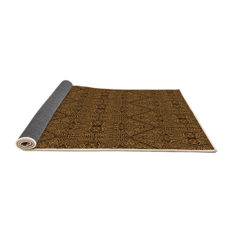 Tapis brun, Carré 5 pi