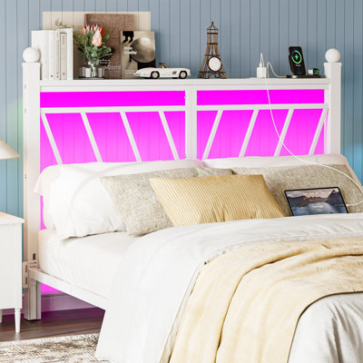 Tête de lit pleine grandeur en métal avec rangement, 60 000 lumières à DEL de couleur bricolage, tête de lit avec station de charge, tête de lit autoportante moderne seulement pour la chambre à coucher, assemblage facile, blanc