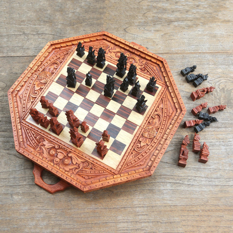 Jeu d'échecs peint à la main Nahom