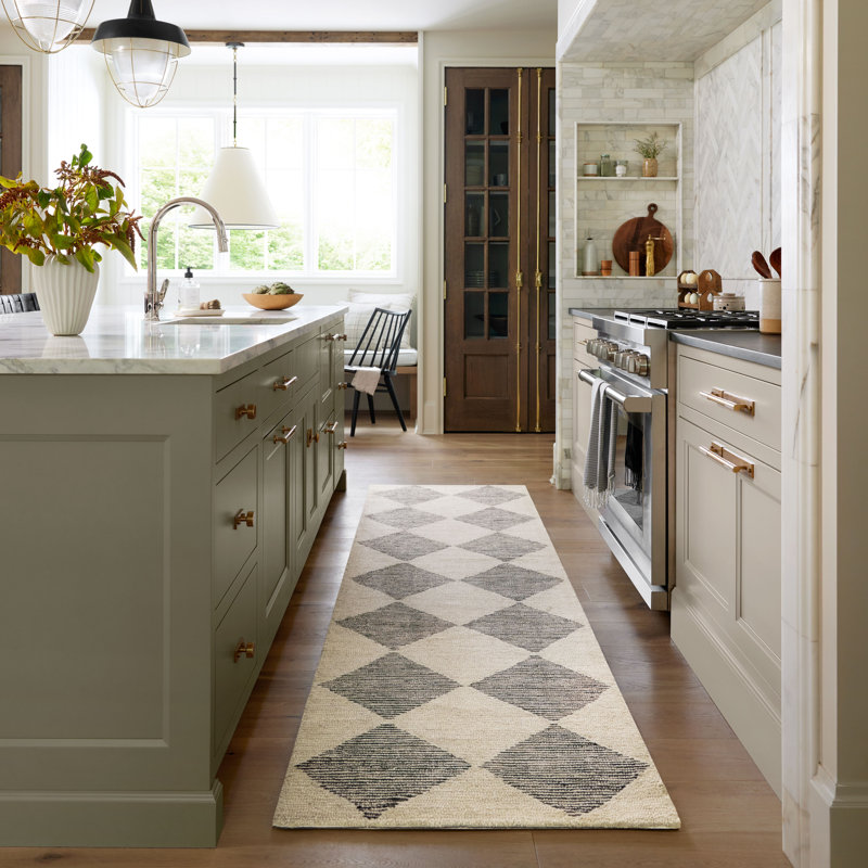 Chris Loves Julia x Loloi Francis Wool Beige / Charcoal Rug, Runner 2'6" x 7'6"