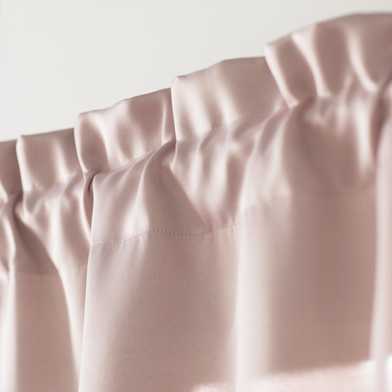 Cantonnière à passe-tringle Wayfair Basics®, Rougir