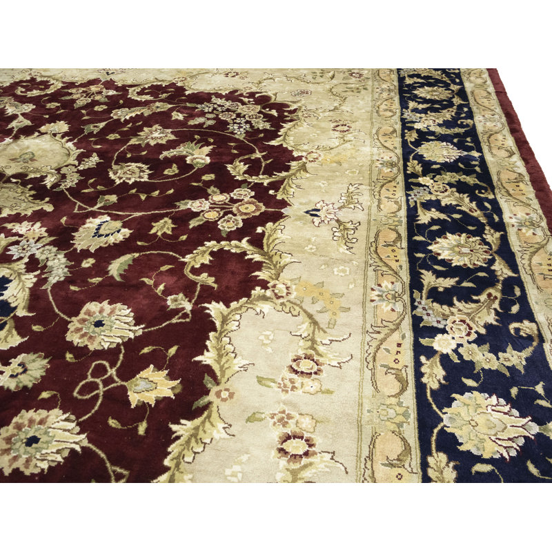 Tapis rectangulaire en soie 9 pi x 12 pi