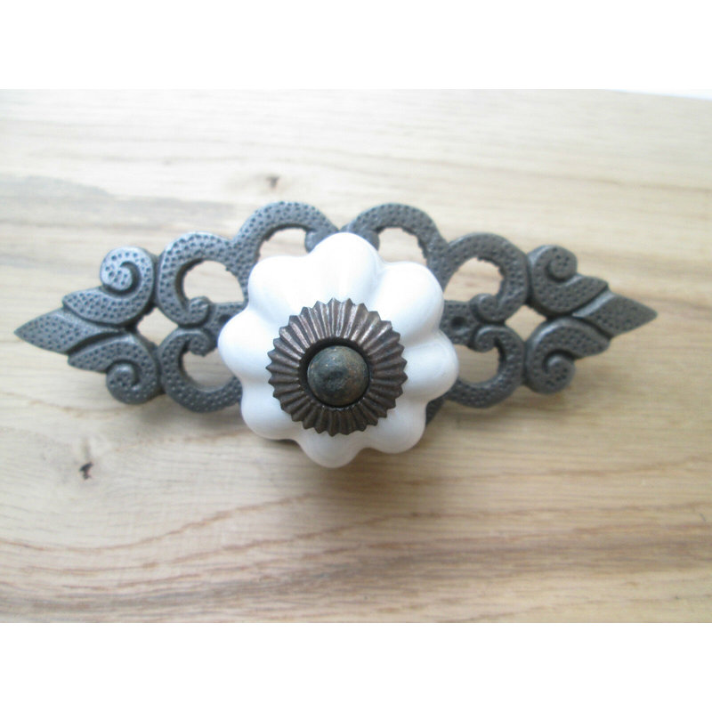 Dasher 13mm Pumpkin Novelty Knob, White/Antique Iron