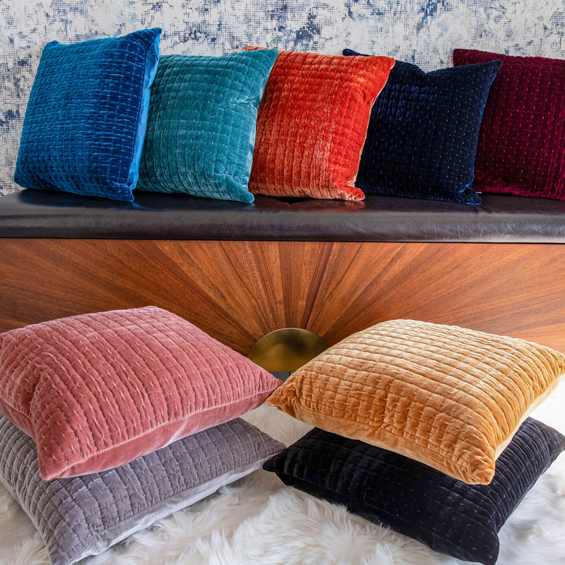 Coussin en velours matelassé Layla 18 x 18, Émeraude