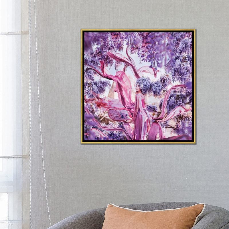 Impression de photo « Wisteria Hysteria » par Hobopeeba, Pas de tapis, H 26 po x l 26 po x P 1,5 po, Toile encadrée d'or