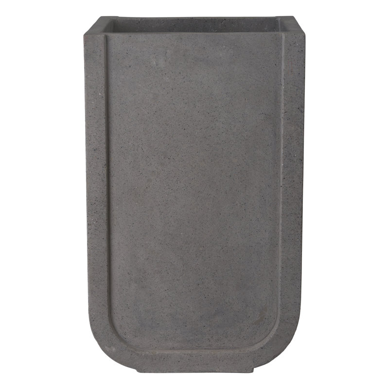 POT DE FLEURS URI GRIS 15,5 po x 14 po x 26 po URI, H 32 po x l 18 po x P 18 po