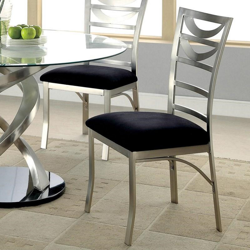Chaise d'appoint rembourrée noire Kropf