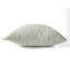 Coussin en plumes à chevrons-107835494-107835489