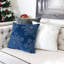 Coussin décoratif en velours bleu 20 x 20 avec broderie et flocon de neige argenté