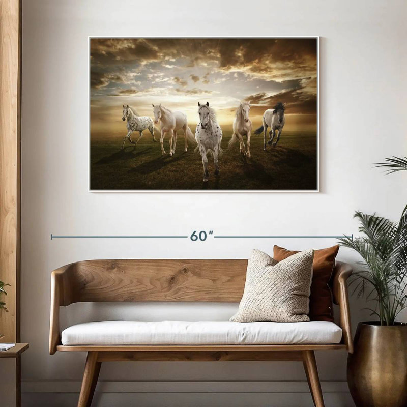Chevaux blancs dramatiques, Cadre flottant blanc, 46 po x 31 po