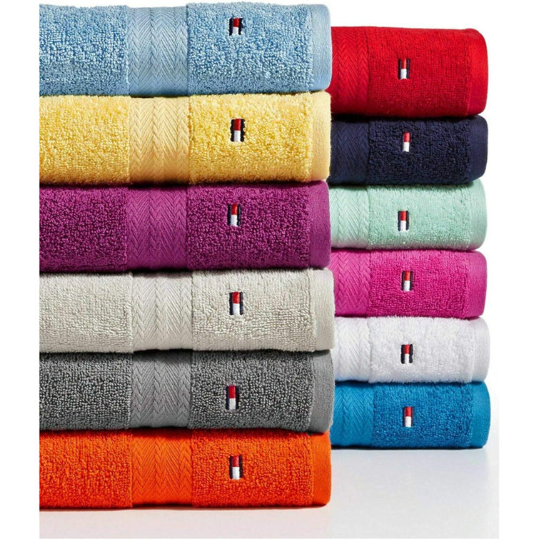  Tommy Hilfiger Modern American Solid Bath Towel, 30 X
