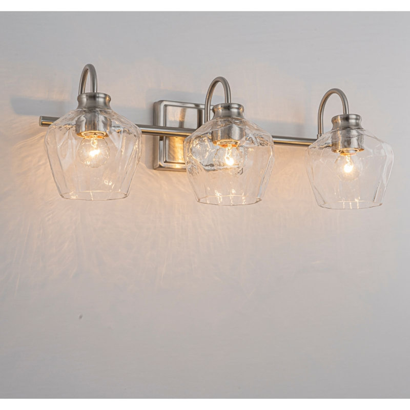 Éclairage pour meuble-lavabo à intensité variable Montalto, Trois lumières, Chrome