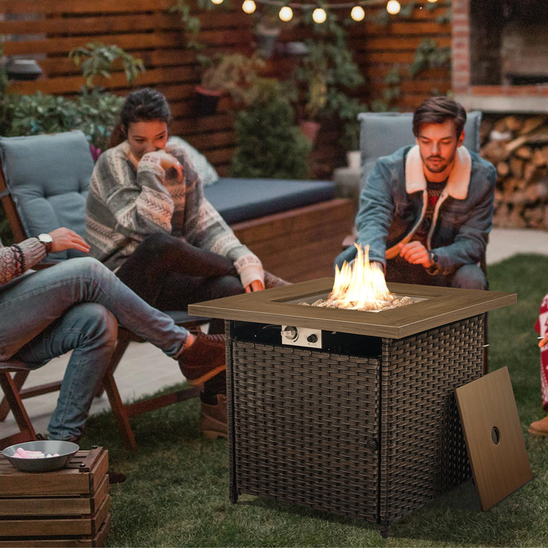 Ensemble de conversation à canapé pour 5 personnes Carolina avec foyer et coussins, Rouge
