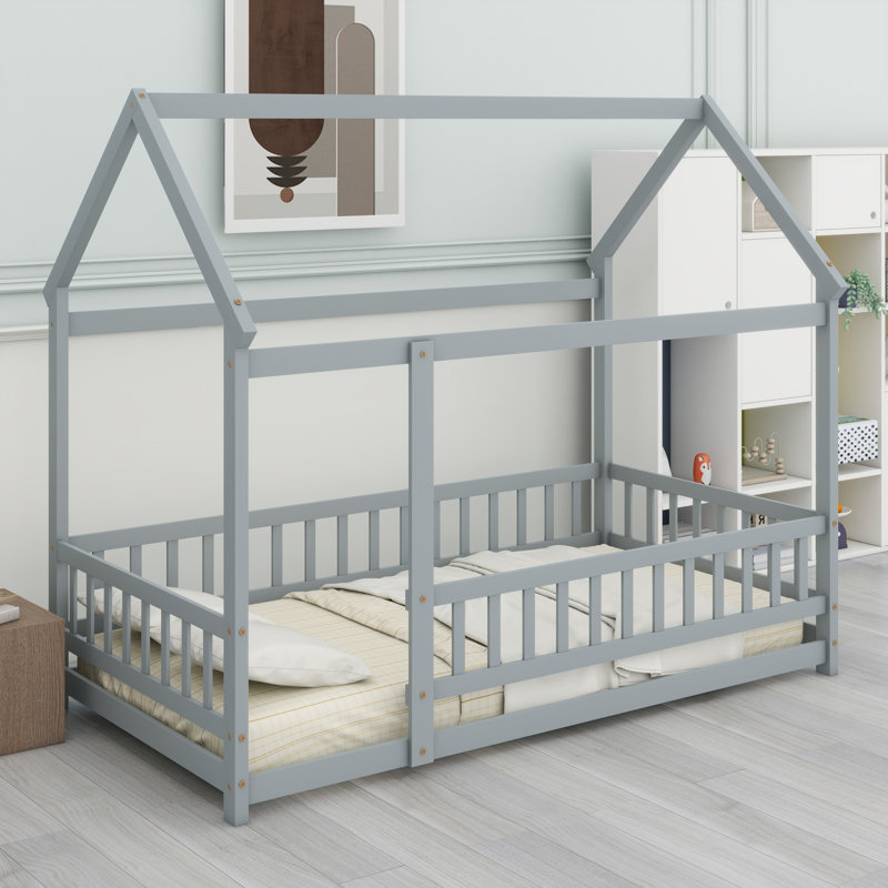 Lit en bois avec structure de toit et garde-corps de sécurité, Gris